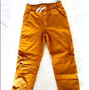 Kids khaki style pants size 7
